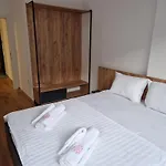 Luxury Iva Iii Апартаменты