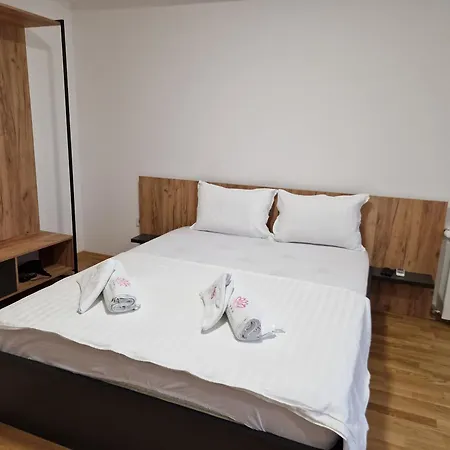 Luxury Iva Iii Апартаменти *