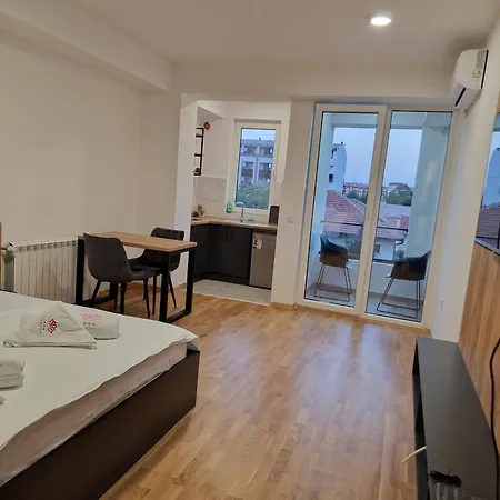 Luxury Iva Iii * Skopje