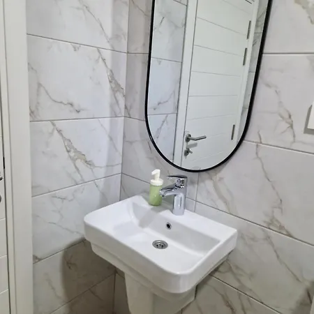 Luxury Iva Iii