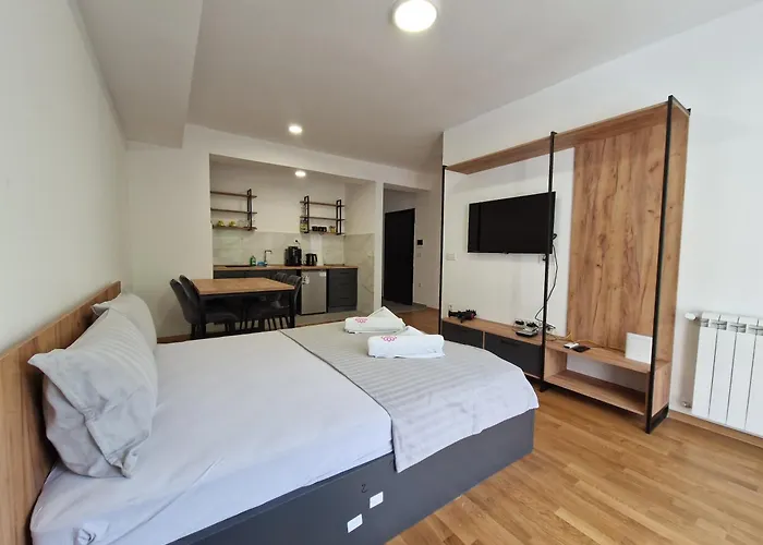 Apartment Luxury Iva Iii *