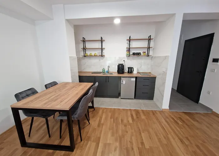 Apartment Luxury Iva Iii *