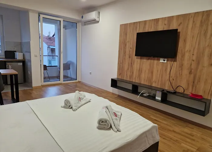 Luxury Iva Iii Апартаменти *